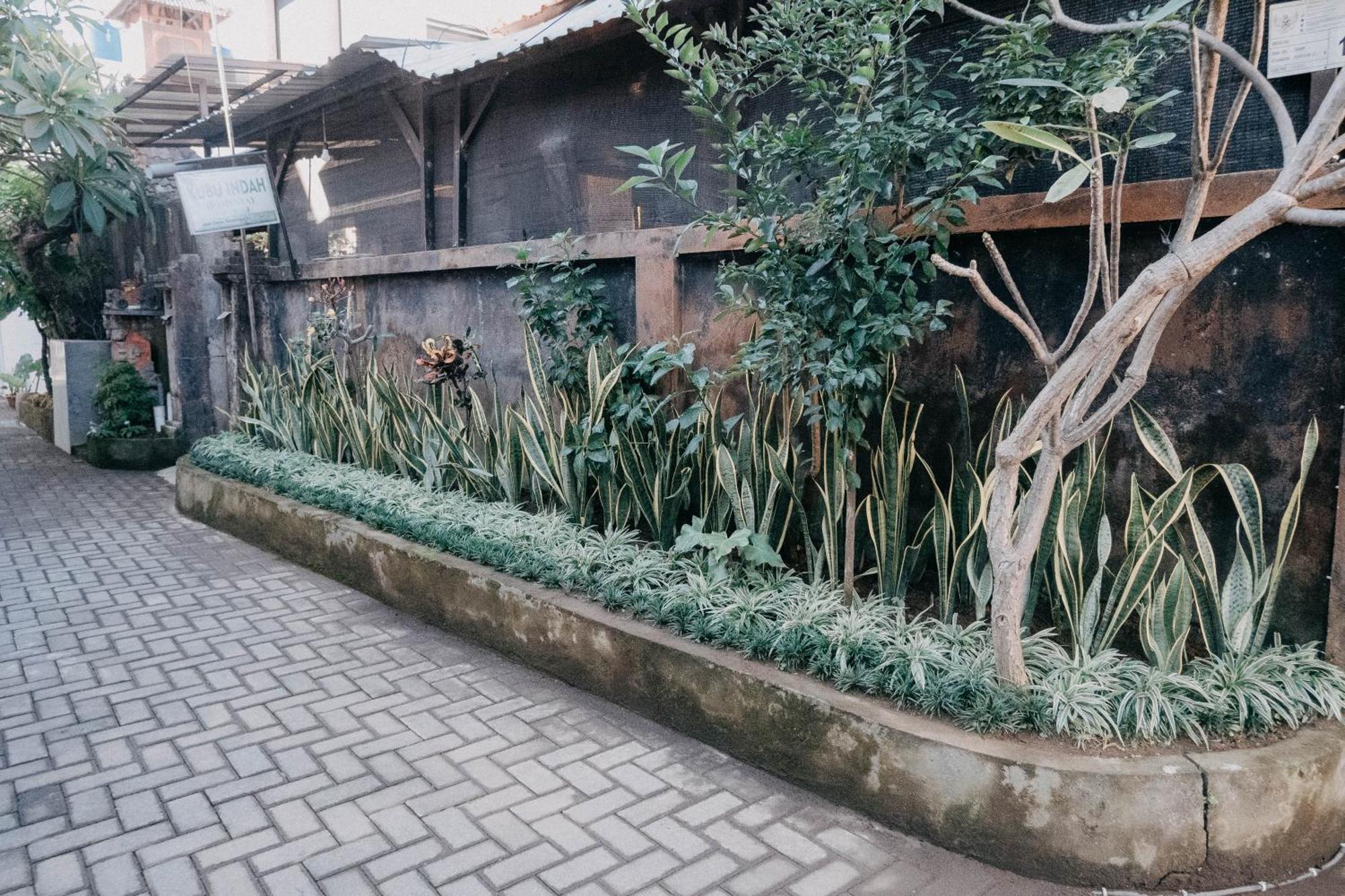 Kubu Indah Homestay Sanur Экстерьер фото